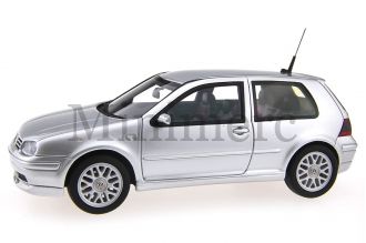 Volkswagen Golf GTI Scale Model