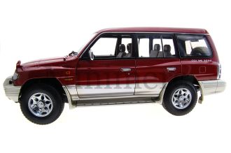 Mitsubishi Pajero LWB Scale Model