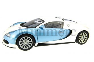 Bugatti EB 16.4 Veyron Production Car Scale Model