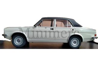 Morris Marina Saloon 1976-1978 Scale Model