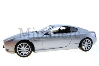 Aston Martin DB9 Coupe Scale Model
