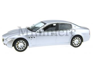 Maserati Quattroporte Scale Model