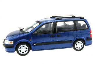 Opel Sintra Scale Model