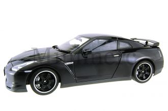 Nissan GT-R SpecV (R35) Scale Model