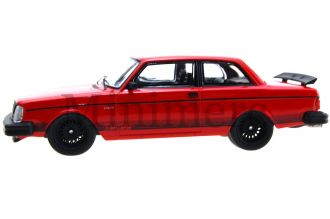 Volvo 242 'Custom' Scale Model